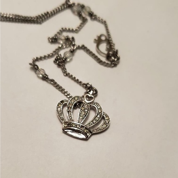 Christian Dior Vintage Crown Pendant Necklace Crystal Embellished Metal - Picture 13 of 14